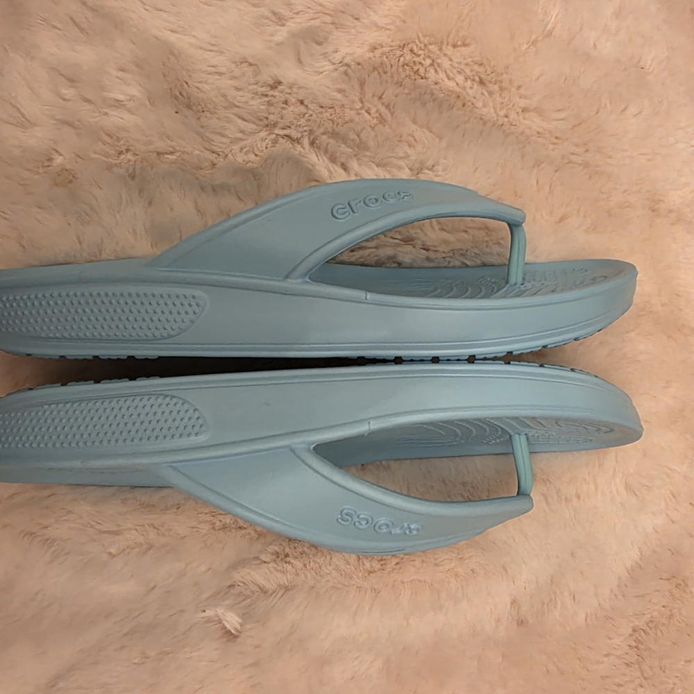 Crocs Blue Flip Flops - Picture 3 of 6